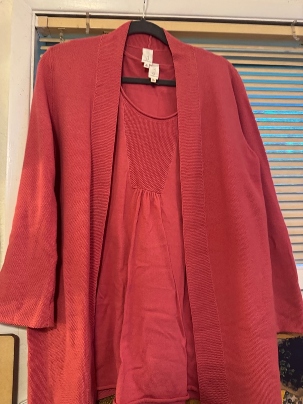 Jones New york sleeveless top with open cardigan